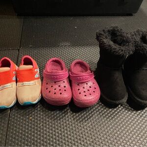 toddler girl shoe Crocs New Balance boots bundle